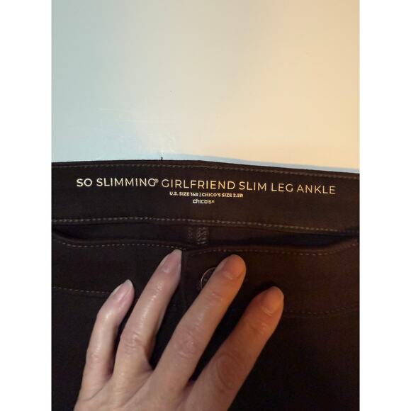 Chico’s So Slimming Girlfriend Ankle Jeans 14R Black Casual Chic minimalist - Picture 2 of 10